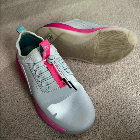 Women’s clove shoes size 6.5 - Picture 2 of 2